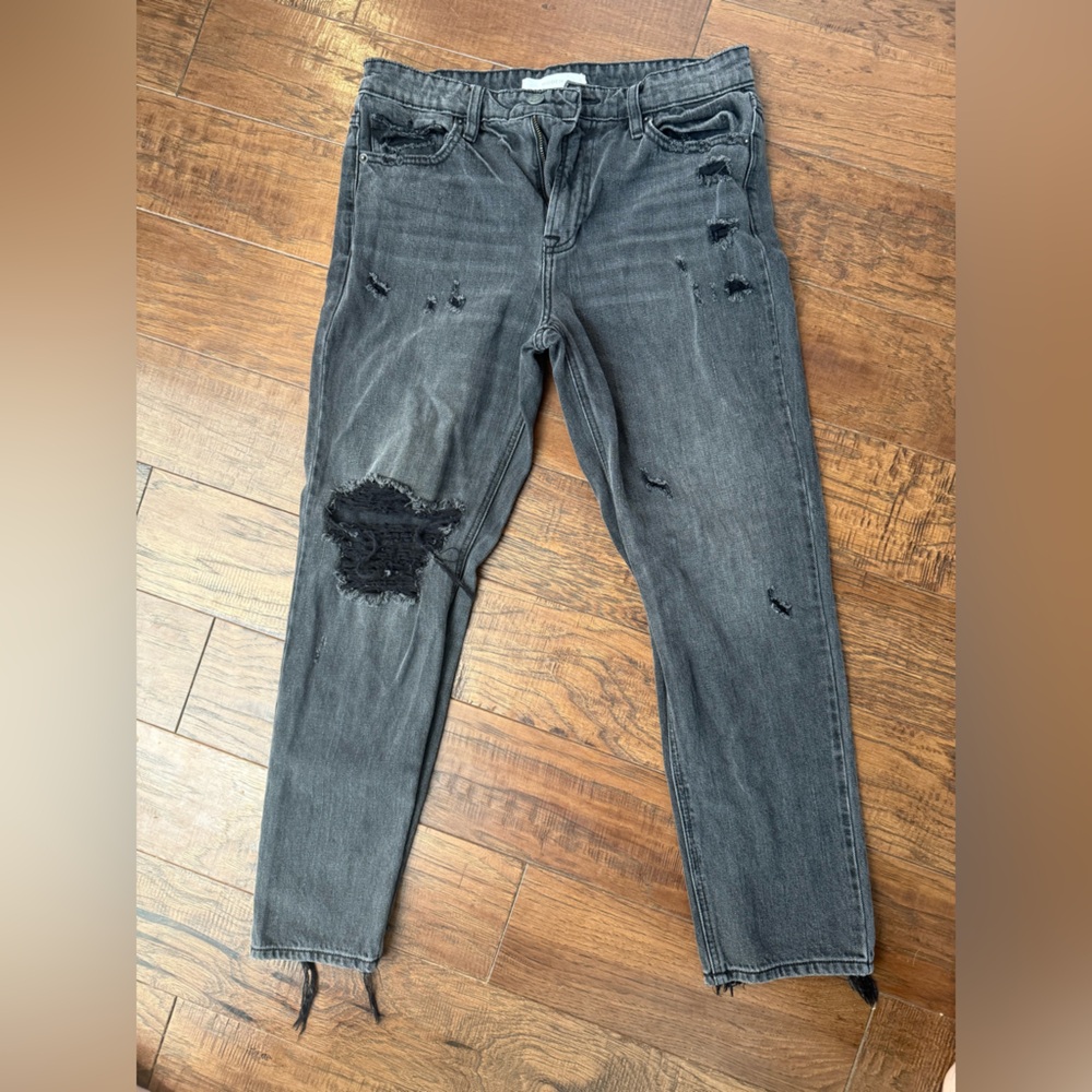 Boyfriend jeans, brand is Hidden, size 27